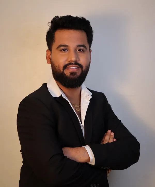 Akshay Mane, Founder of Mr Trade & Stocks and program mentor